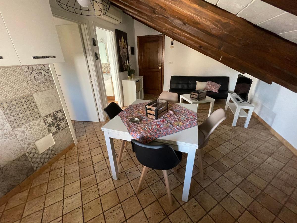 La Mansarda Dei Mori Appartement Catánia Buitenkant foto